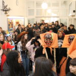 Die Schwarze Veri Zunft befreit die Schülerinnen und Schüler der Realschule Ravensburg